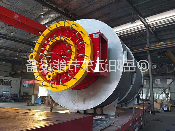 超低氮大型燃烧器装车出发